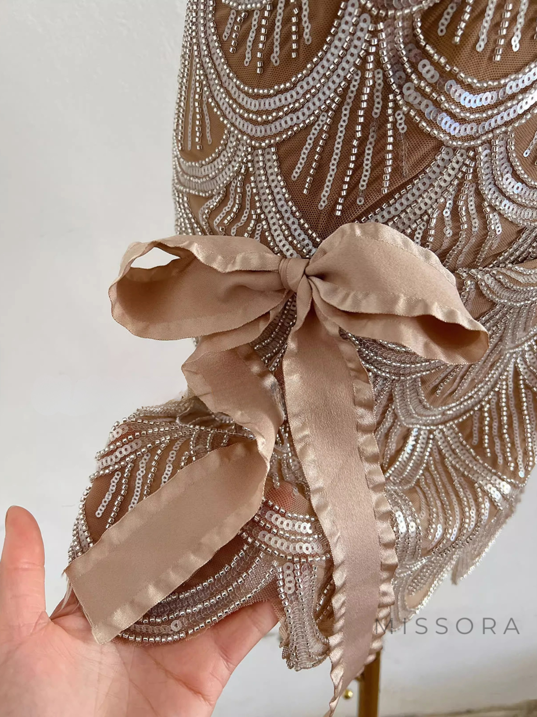 Ivee Payetli Straplez Mini Elbise