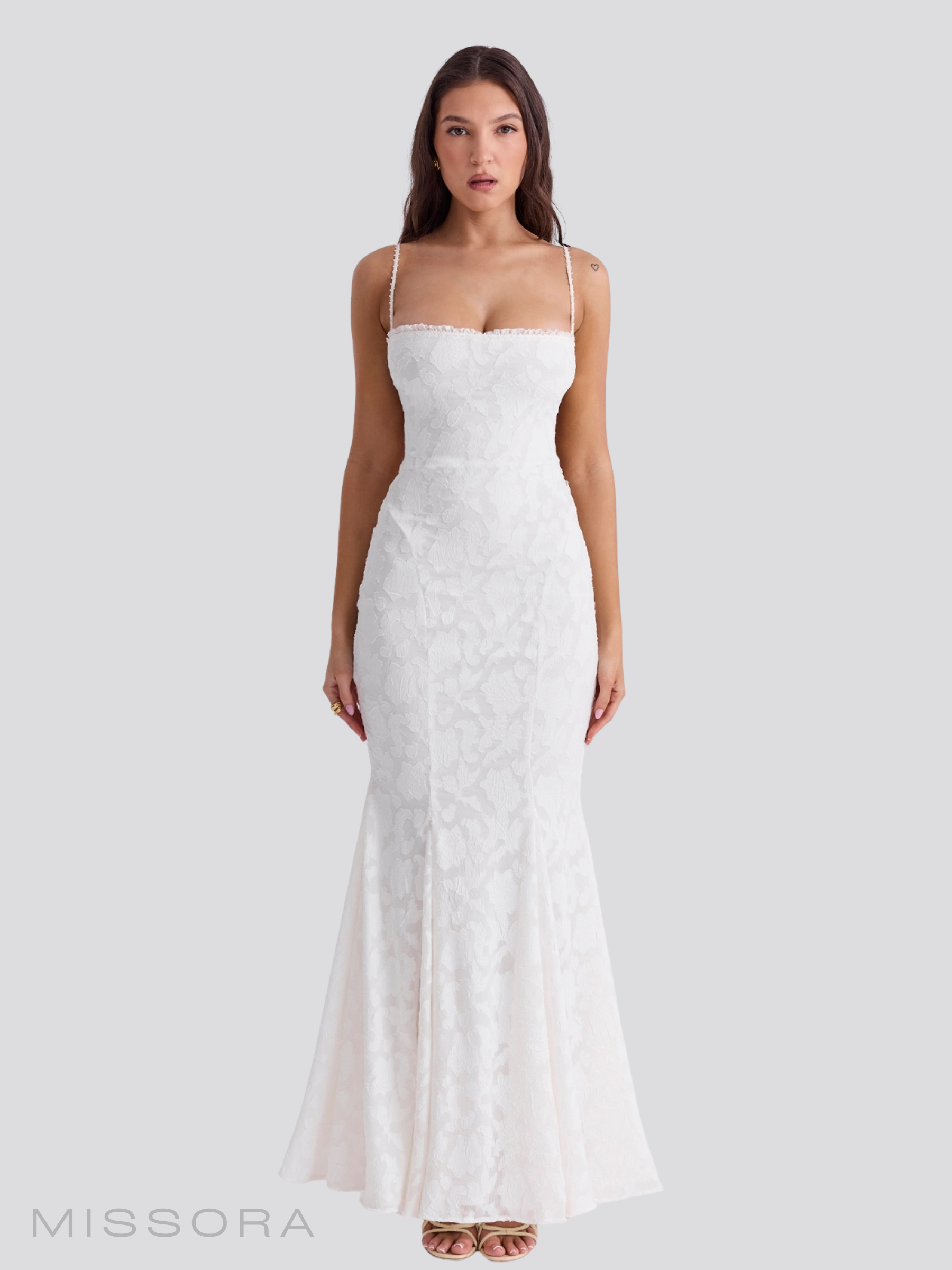 Ona Jakarlı Askılı Maksi Elbise