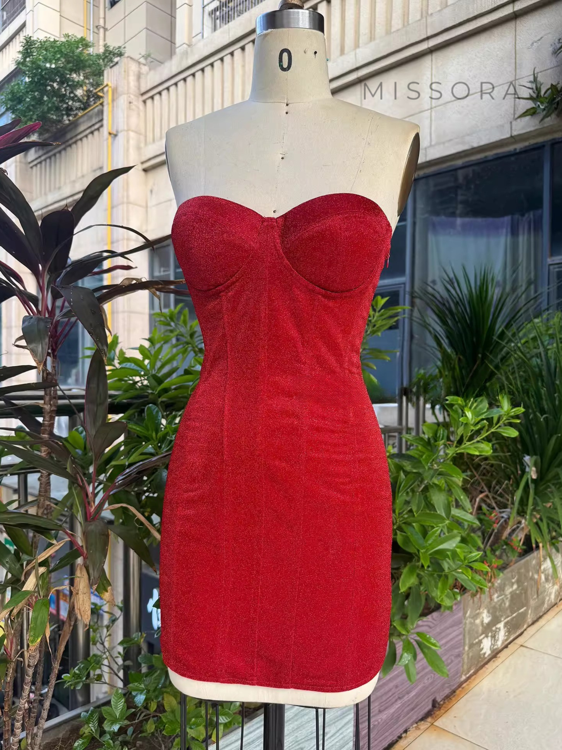 Divya Straplez Işıltılı Mini Elbise