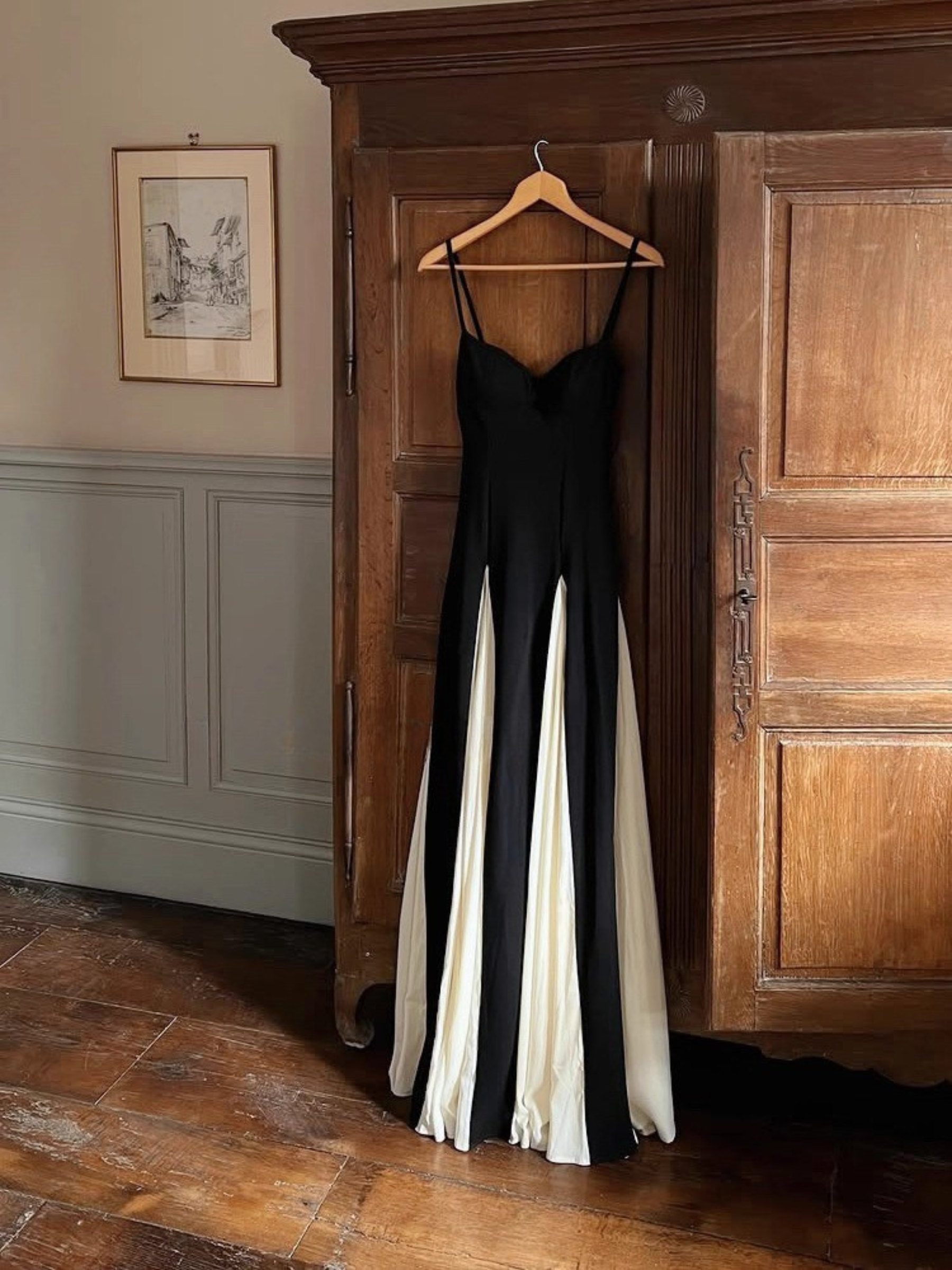 Janiyla Fransız Askılı Maksi Elbise