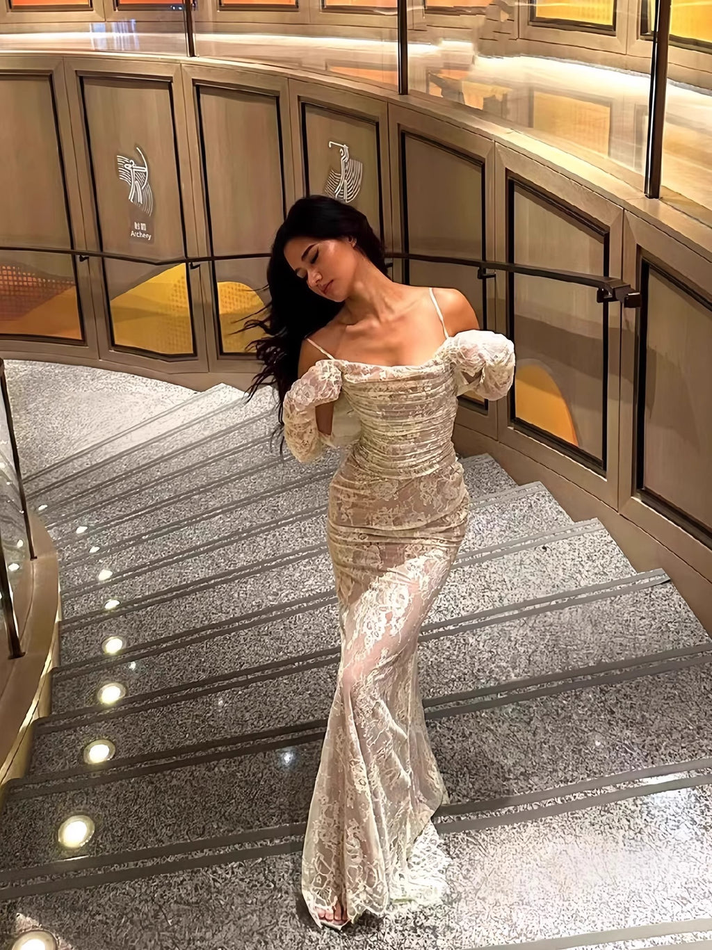 Kelsie İki Parça Dantel Maksi Elbise - Beyaz