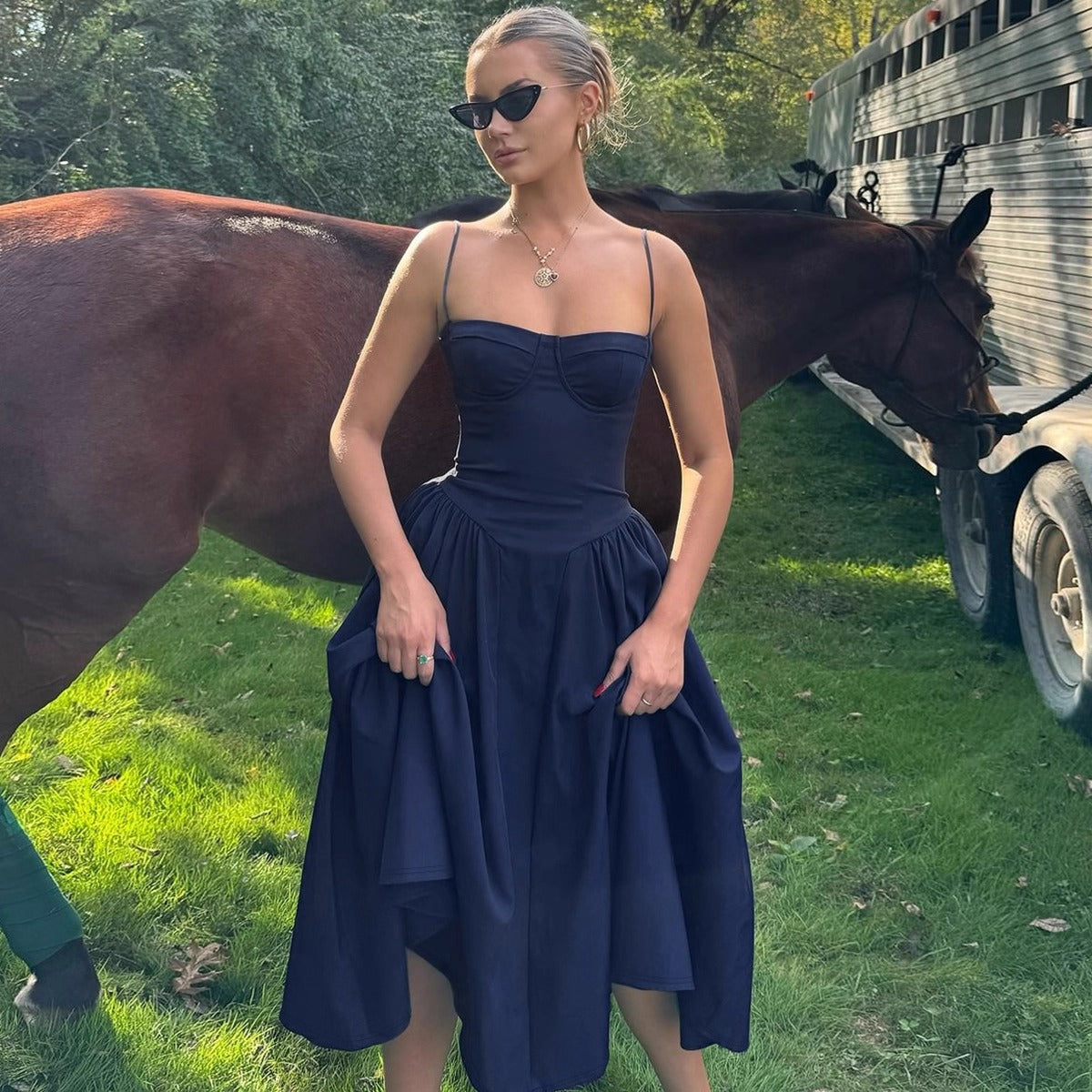 Elli Maxi Yırtmaçlı Elbise