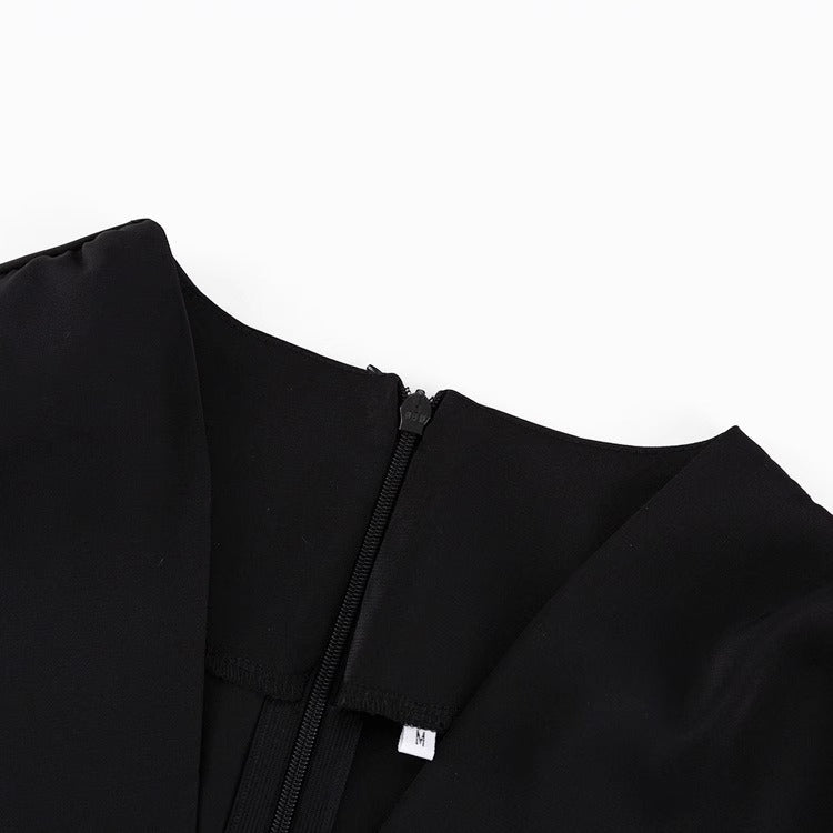 Emry Siyah Kabarık Kollu Mini Elbise