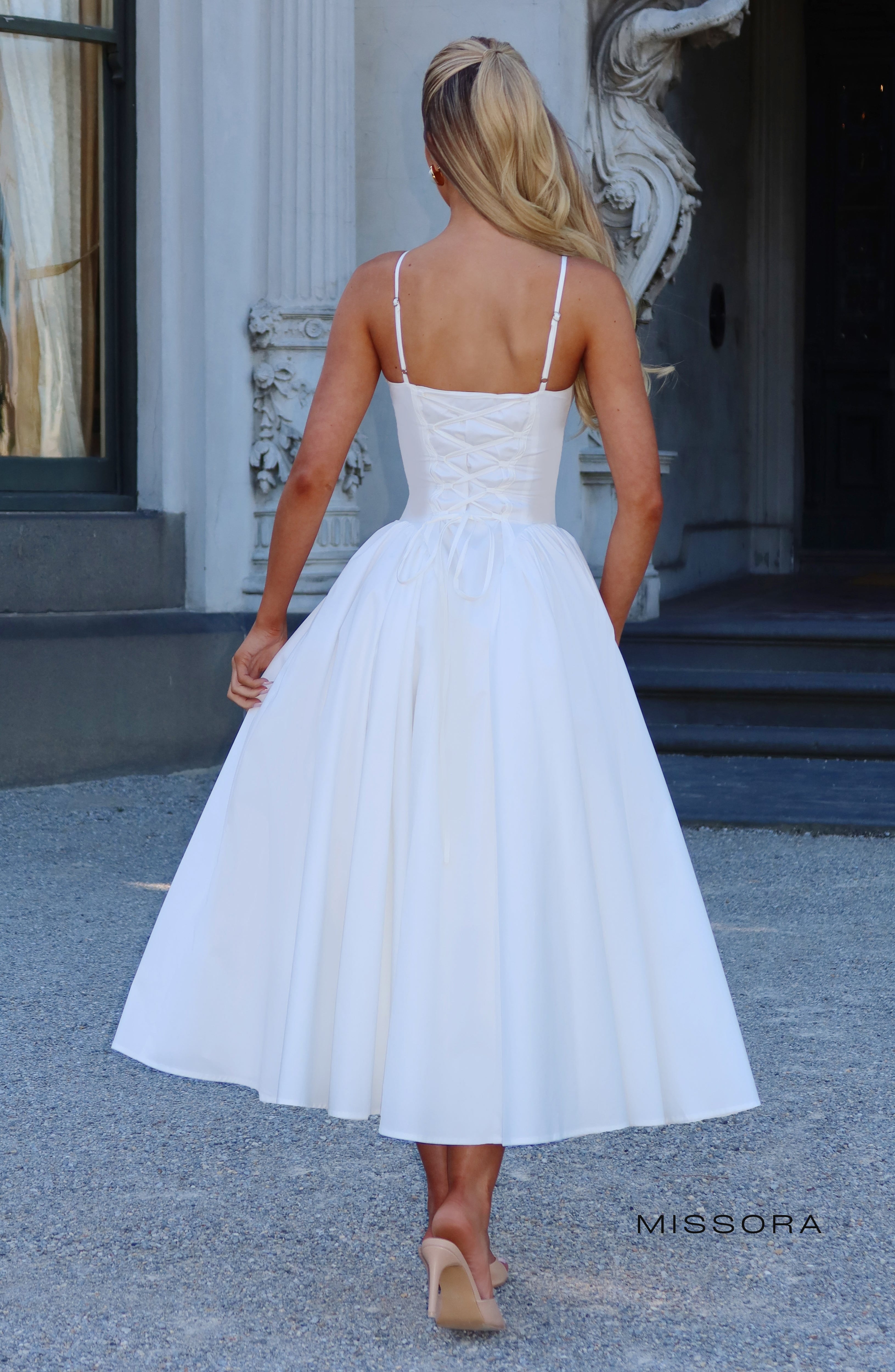 Missora Addelyn Sweetheart Midi Dress