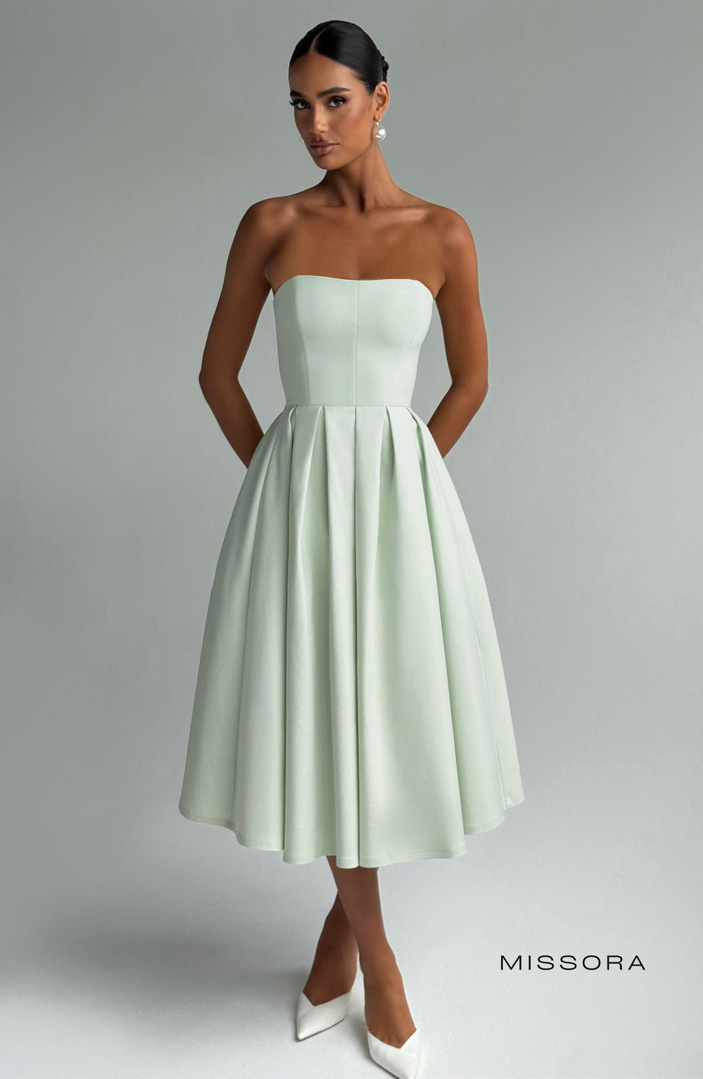 Missora Akshara Polka Dot Midi Dress - Mint