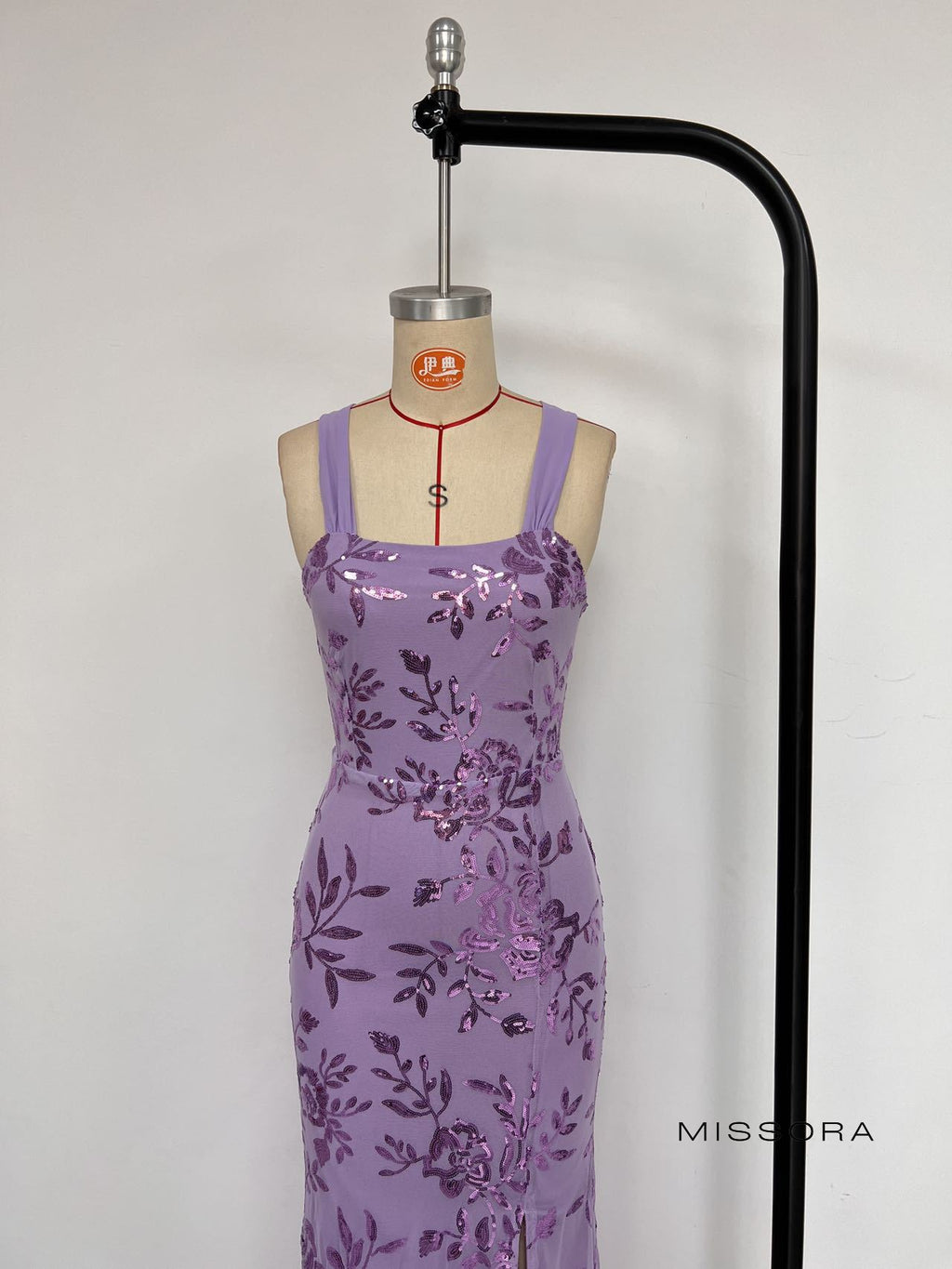 Amyah Pul İşlemeli Askılı Midi Elbise [D39JYA93]