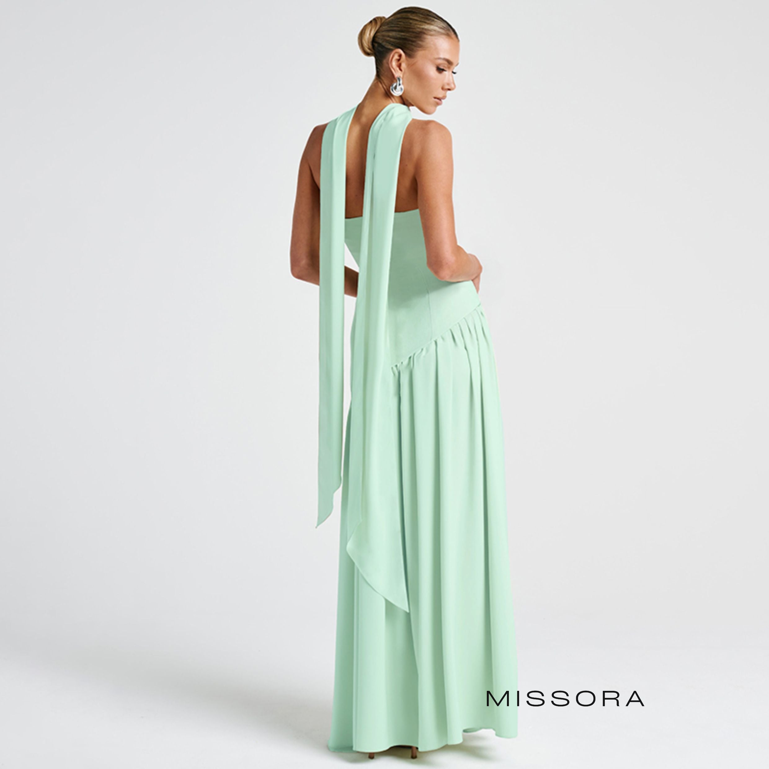 Embrie Askısız Yırtmaçlı Elbise [H544I117]