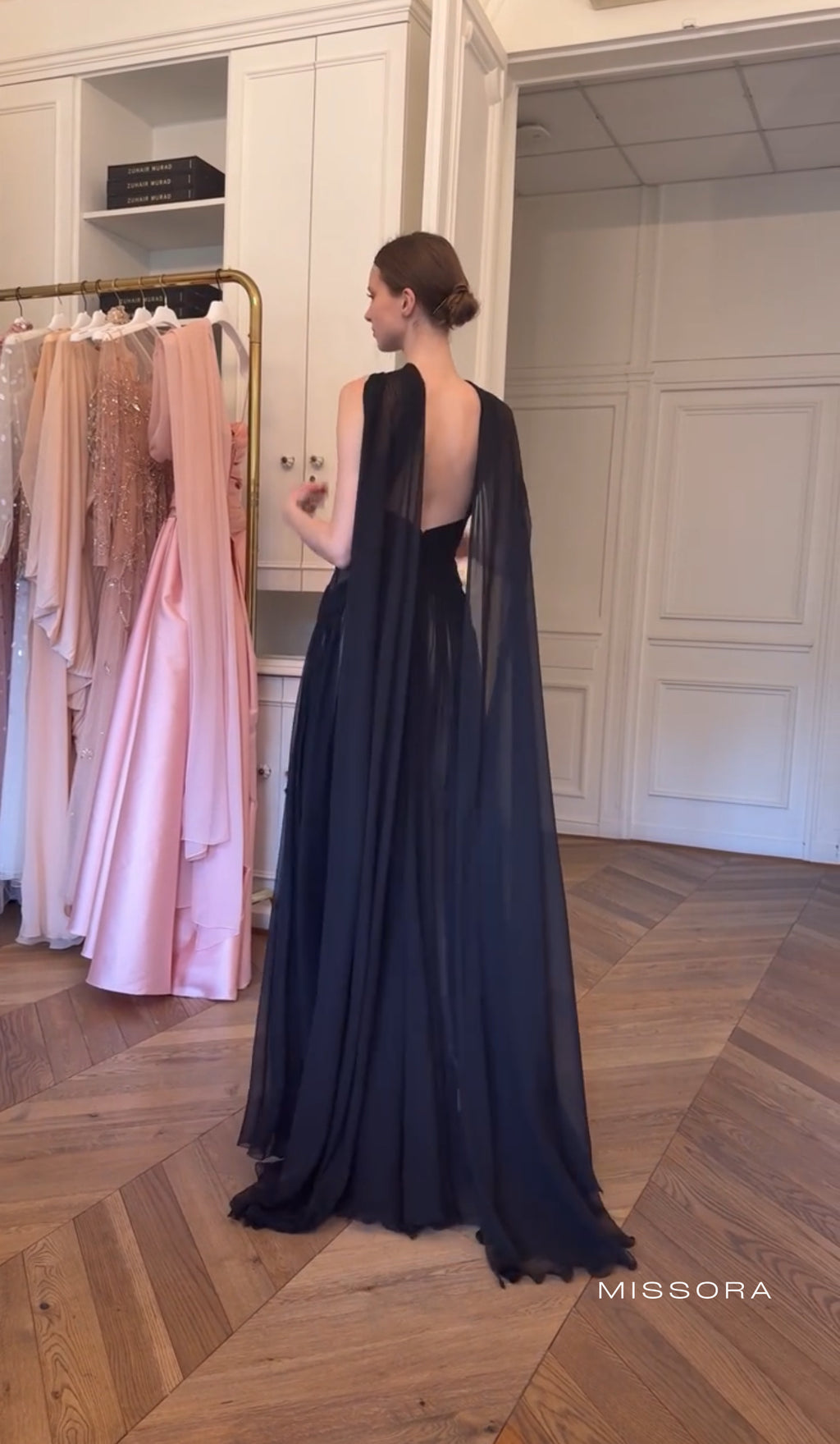 Jaela Siyah Sırt Dekolteli Elbise [79LZFLH5]