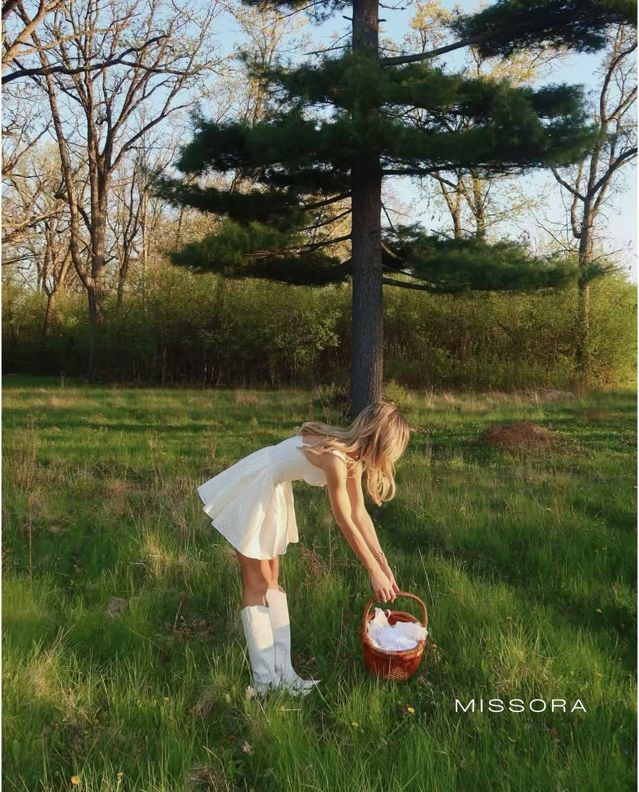 Kaileigh Dantel İşlemeli Mini Elbise [UO4Q44X7]