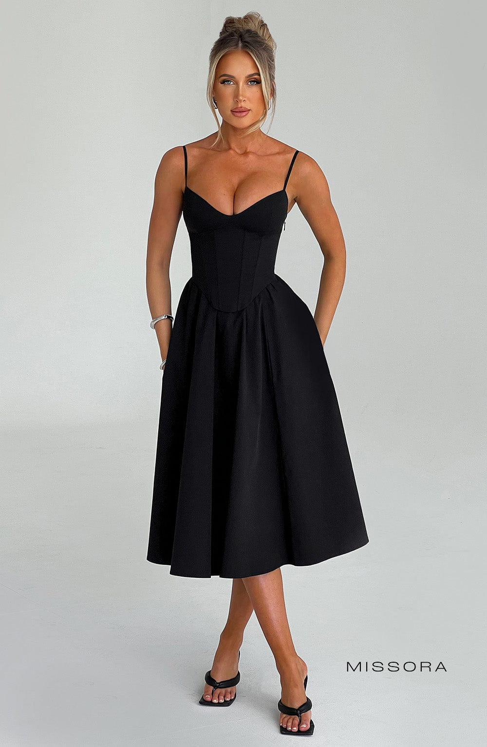 Missora Maliah Structured Corset Midi Dress