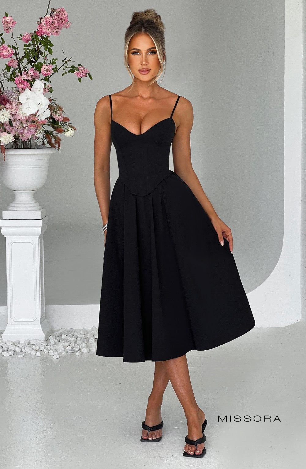 Missora Maliah Structured Corset Midi Dress