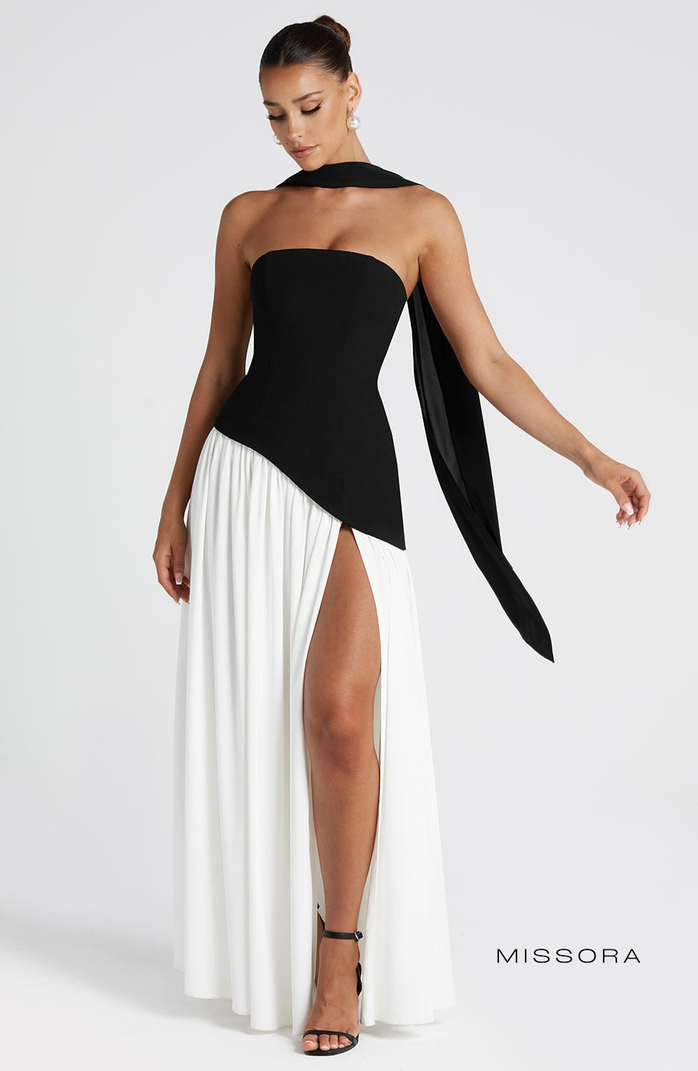 Missora Maliyah Chiffon Slit Maxi Dress - Black/White