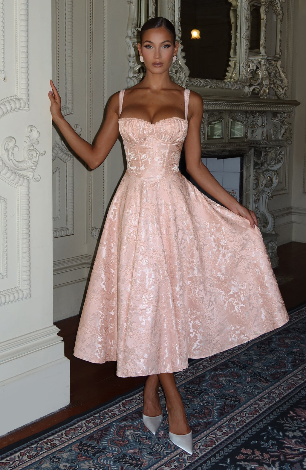 Missora Noelia Corset Lace Midi Dress - Soft Peach
