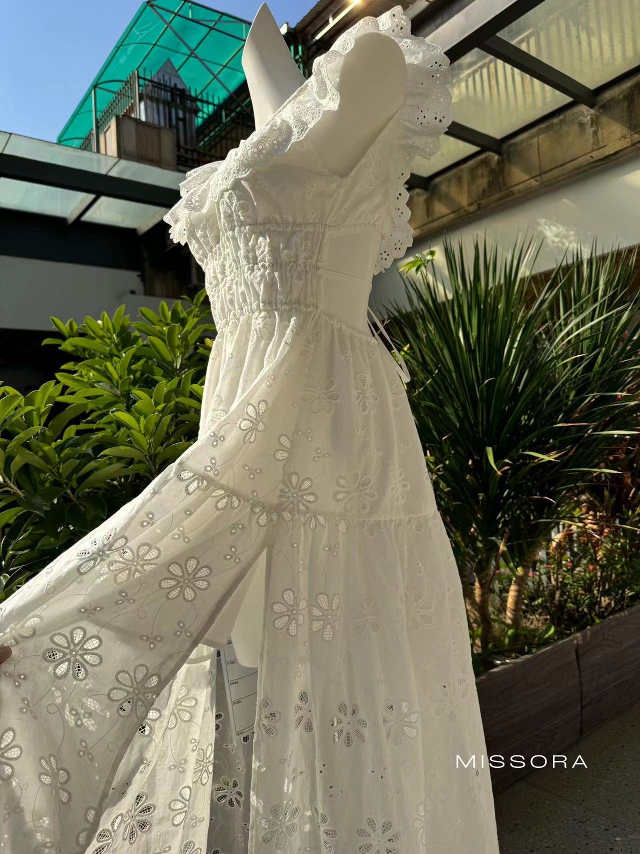 Svetlana İşlemeli Dantel Maksi Elbise [XKR3G88F]