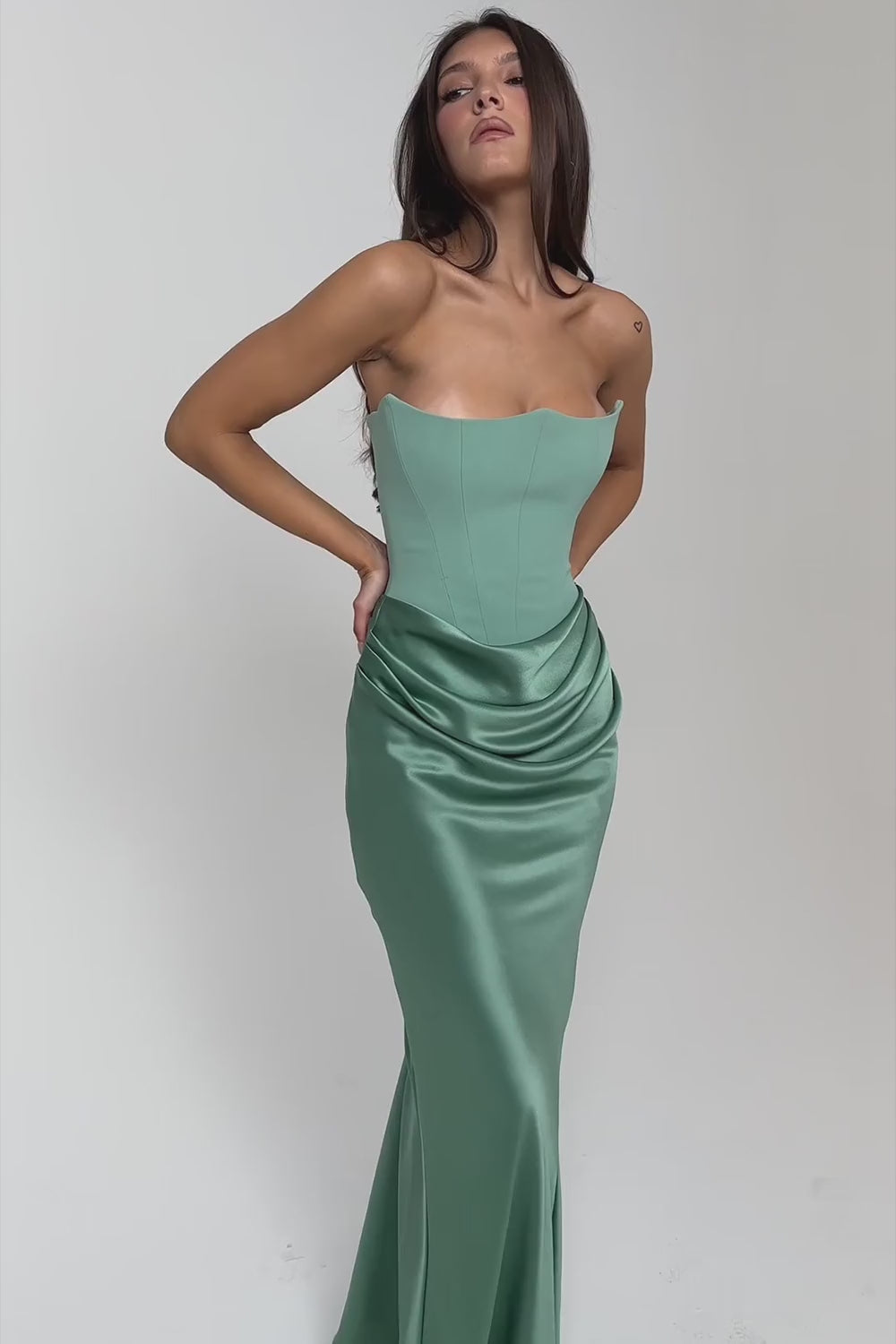 Zamari Saten Straplez Maksi Elbise