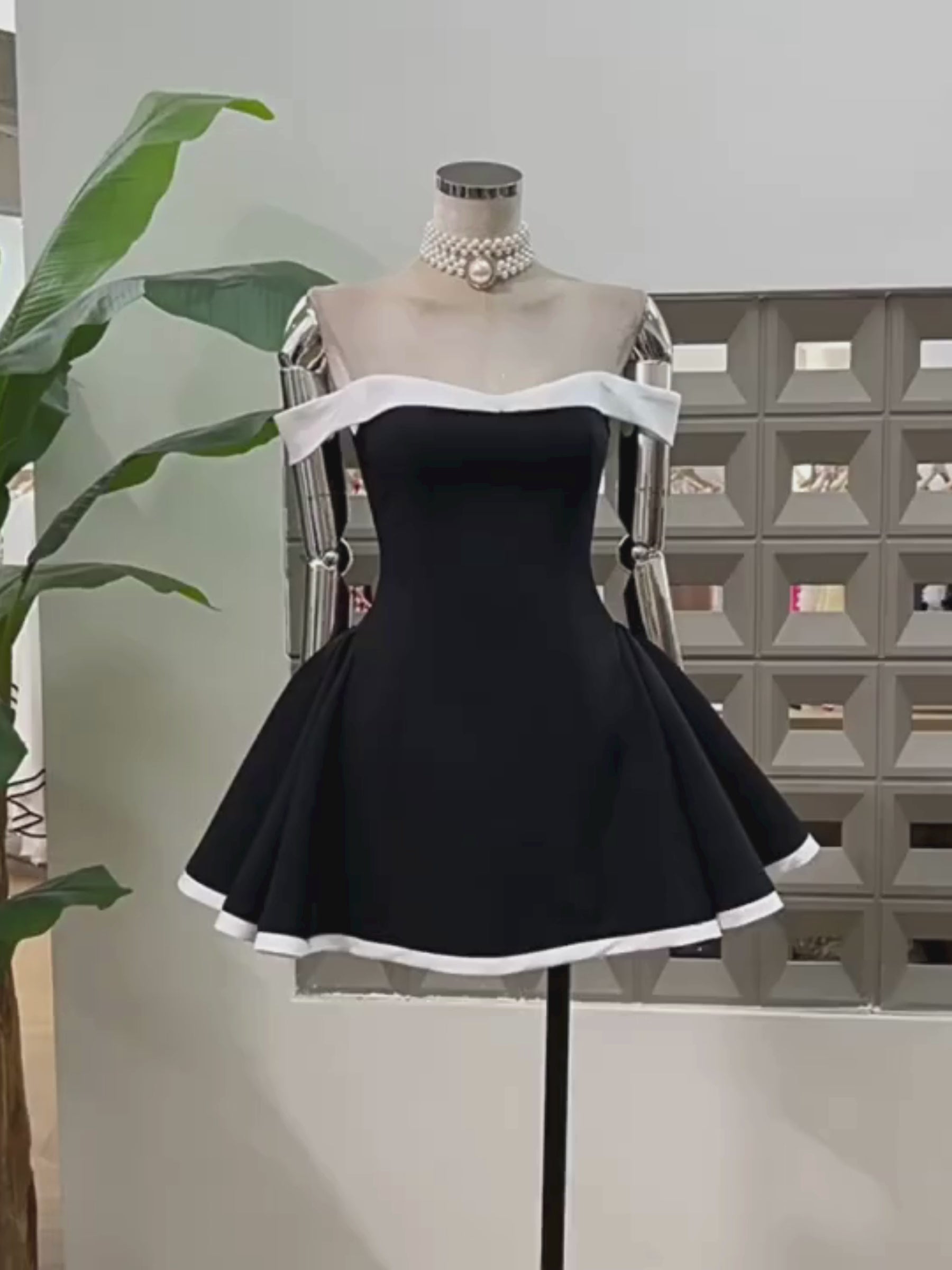 Donna Düşük Omuzlu Kontrast Elbise